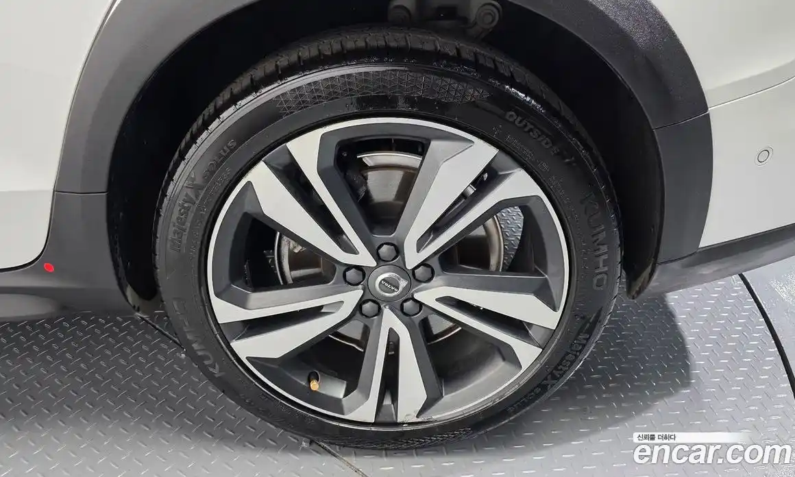 Volvo V60 2019 2.0 гидро в Москве № 972043, фото 5