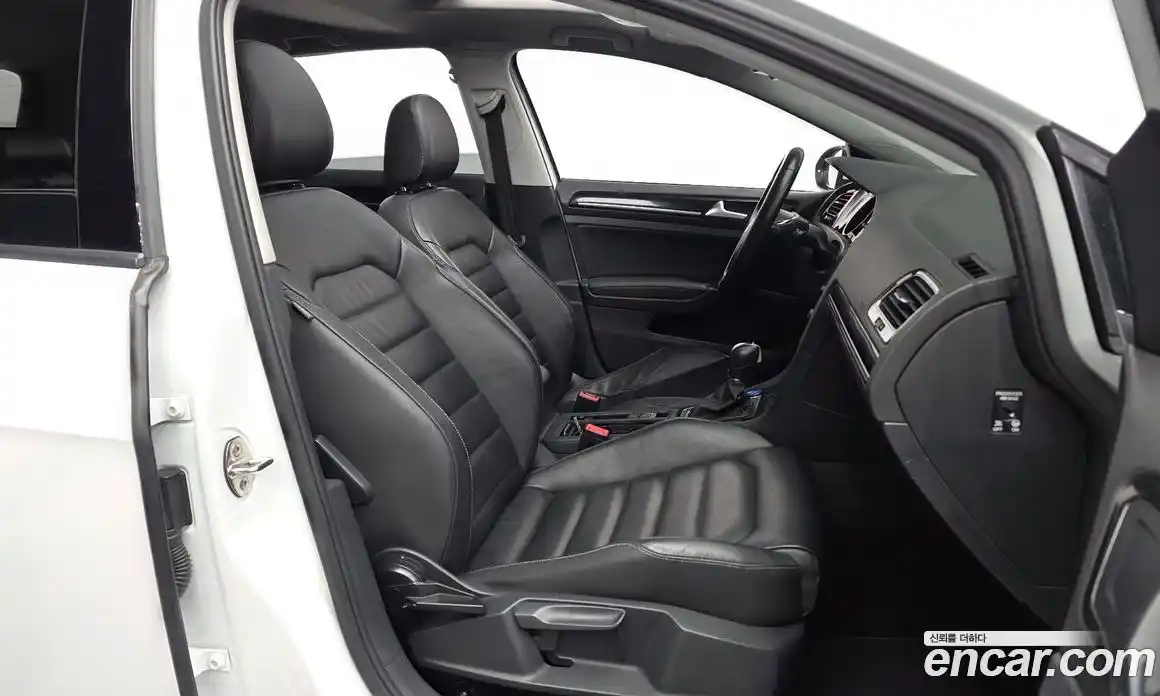Volkswagen Golf 2014 2.0 гидро в Москве № 976207, фото 11
