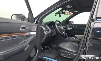 Ford Explorer 2017 3.5 гидро в Москве № 976286, миниатюра 12