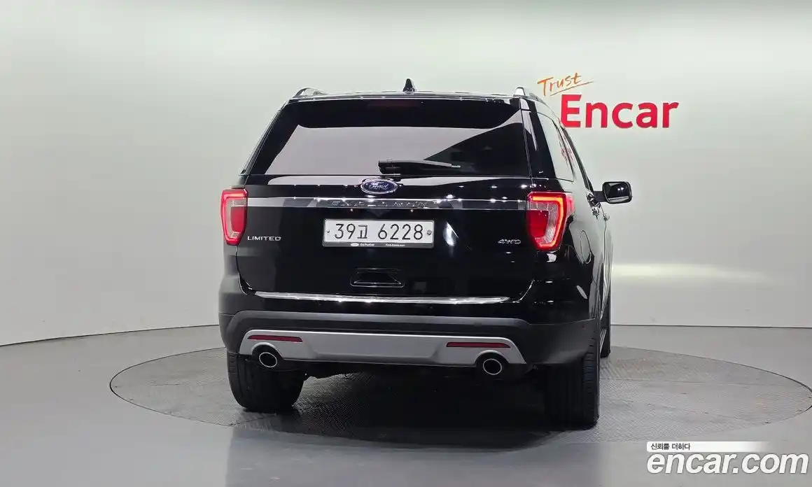 Ford Explorer 2017 3.5 гидро в Москве № 976286, фото 4