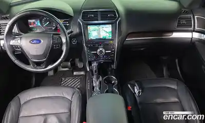 Ford Explorer 2017 3.5 гидро в Москве № 976286, миниатюра 7