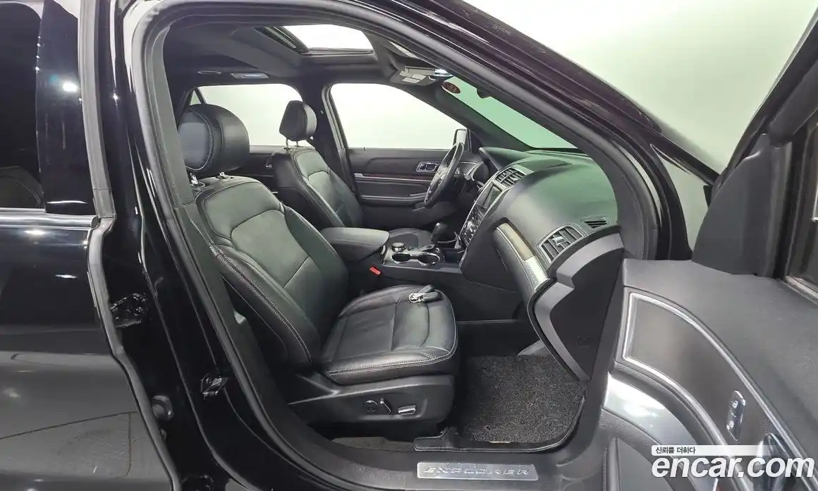 Ford Explorer 2017 3.5 гидро в Москве № 976286, фото 10