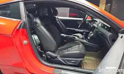 Ford Mustang 2017 2.3 гидро в Москве № 976340, миниатюра 10