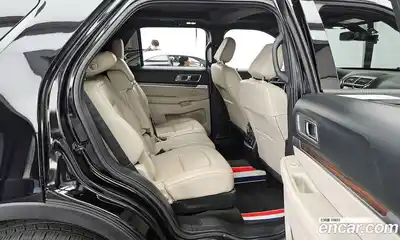Ford Explorer 2018 2.3 гидро в Москве № 976366, миниатюра 12