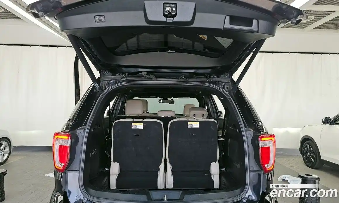 Ford Explorer 2018 2.3 гидро в Москве № 976366, фото 20