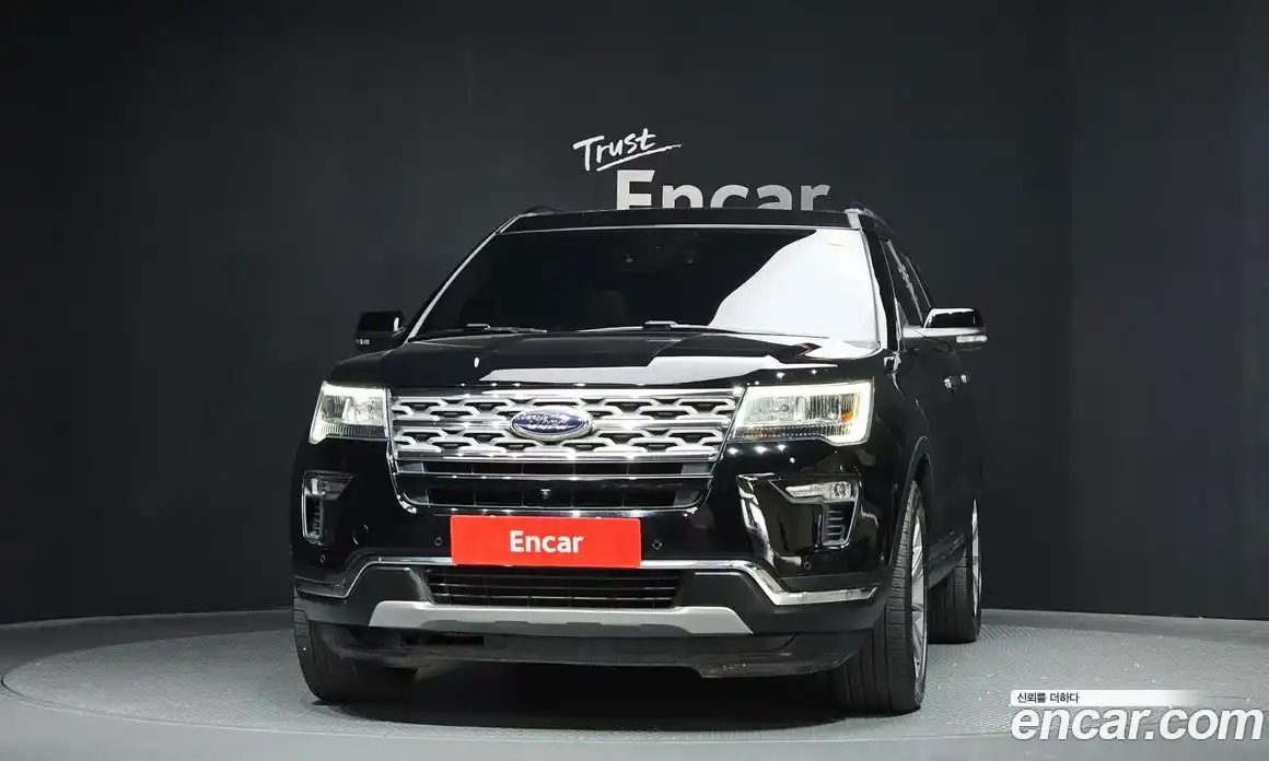 Ford Explorer 2018 2.3 гидро в Москве № 976366, фото 3