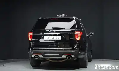 Ford Explorer 2018 2.3 гидро в Москве № 976366, миниатюра 4