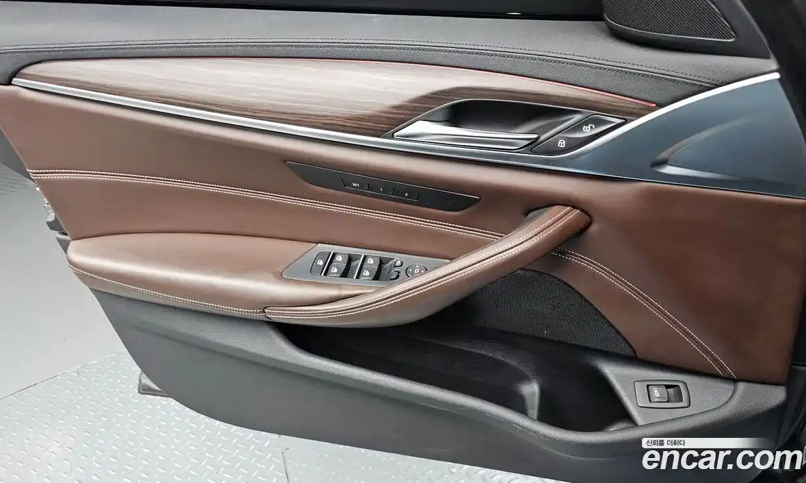 BMW 5-Series 2017 2.0 гидро в Москве № 1001195, фото 14