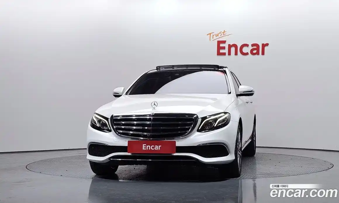 Mercedes-Benz E-Class 2018 3.0 гидро в Москве № 1001604, фото 3