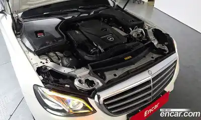 Mercedes-Benz E-Class 2017 2.0 гидро в Москве № 1001708, миниатюра 5
