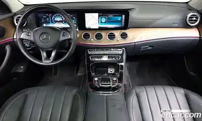 Mercedes-Benz E-Class 2017 2.0 гидро в Москве № 1001708, миниатюра 6