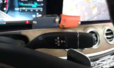 Mercedes-Benz E-Class 2017 2.0 гидро в Москве № 1001708, миниатюра 8