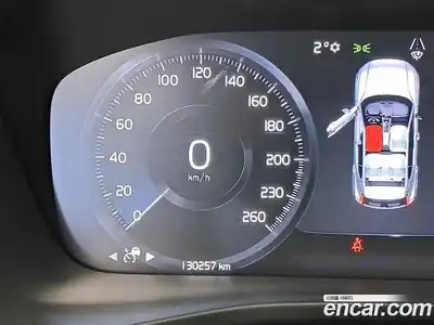 Volvo XC40 2020 2.0 гидро в Москве № 1004135, миниатюра 8