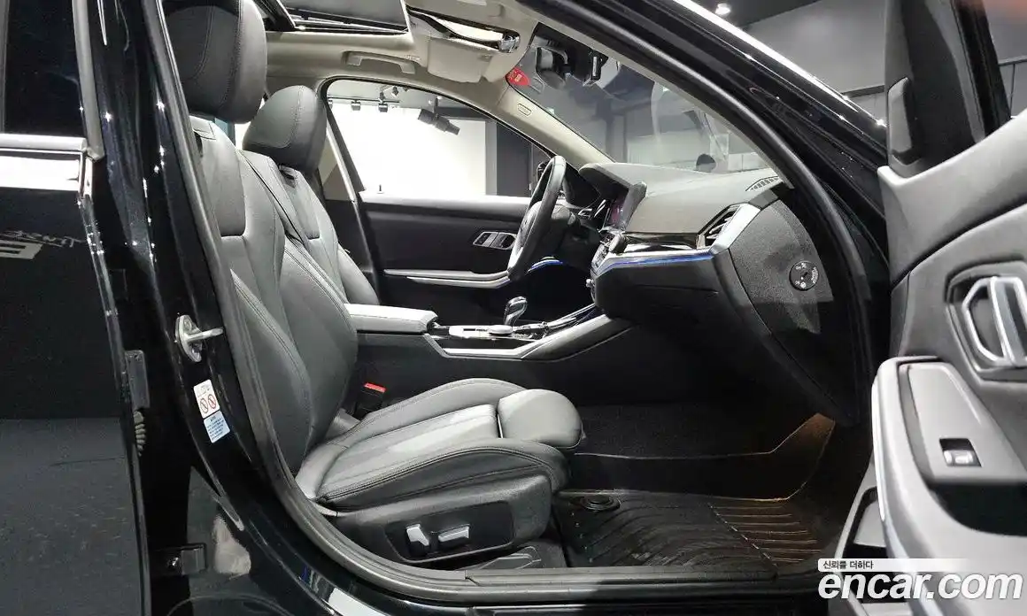 BMW 3-Series 2021 2.0 Автомат в Москве № 1004633, фото 11