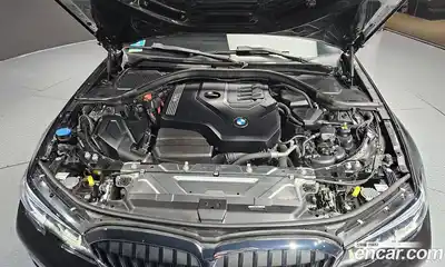 BMW 3-Series 2021 2.0 Автомат в Москве № 1004633, миниатюра 6