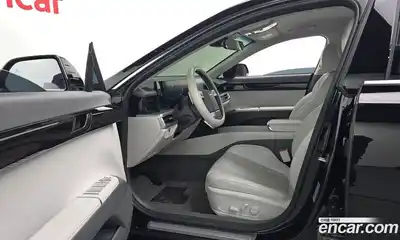 Hyundai Grandeur 2023 1.6 Автомат в Москве № 1006520, миниатюра 10