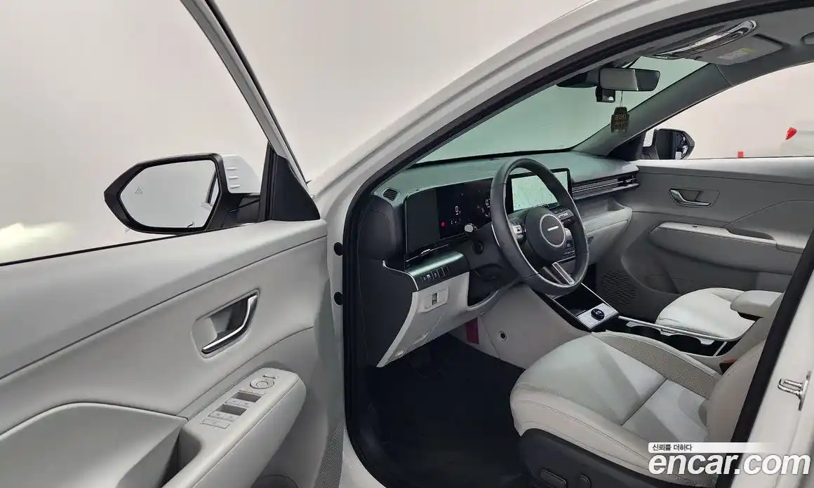 Hyundai Kona 2023 1.6 Автомат в Москве № 1007552, фото 10