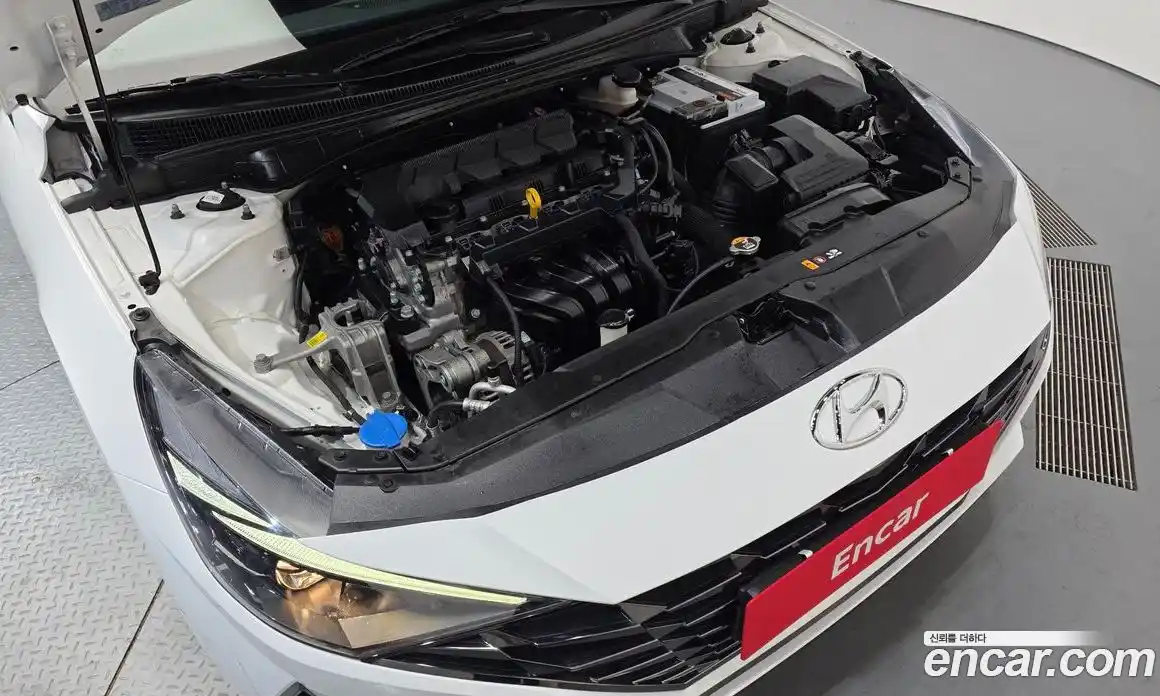 Hyundai Avante 2021 1.6 Автомат в Москве № 1008754, фото 6