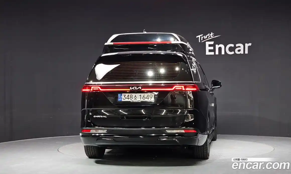 Kia Canival 2022 3.5 Автомат в Москве № 1009685, фото 4