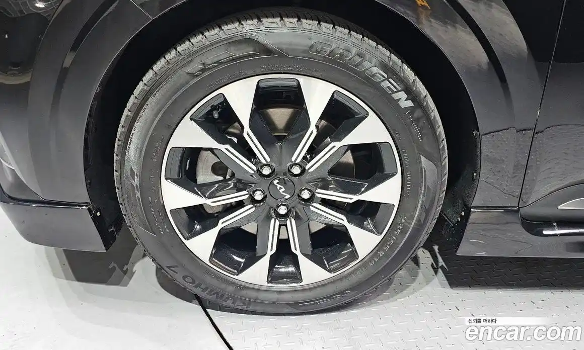 Kia Canival 2022 3.5 Автомат в Москве № 1009685, фото 5