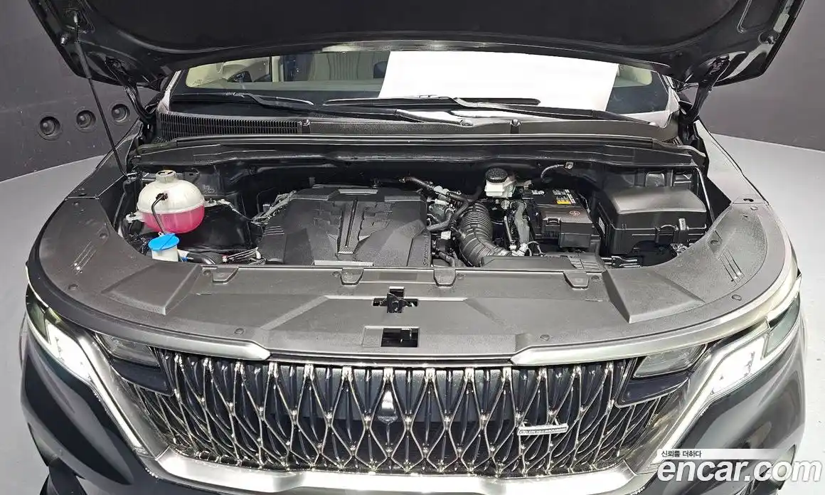 Kia Canival 2022 3.5 Автомат в Москве № 1009685, фото 6