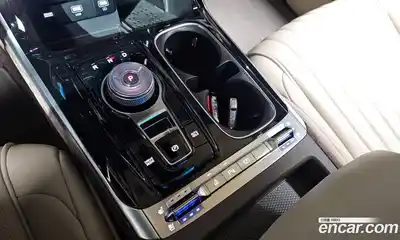 Kia Canival 2022 3.5 Автомат в Москве № 1009685, миниатюра 9