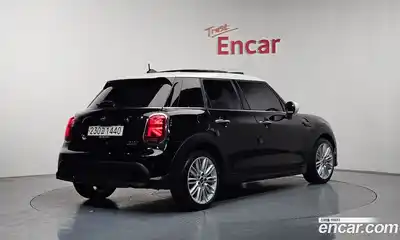 Mini Cooper, 2021