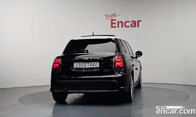 Mini Cooper 2021 1.5 гидро в Москве № 1013715, миниатюра 3