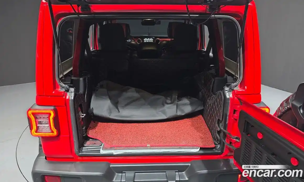 Jeep Wrangler 2021 2.0 гидро в Москве № 1014938, фото 20