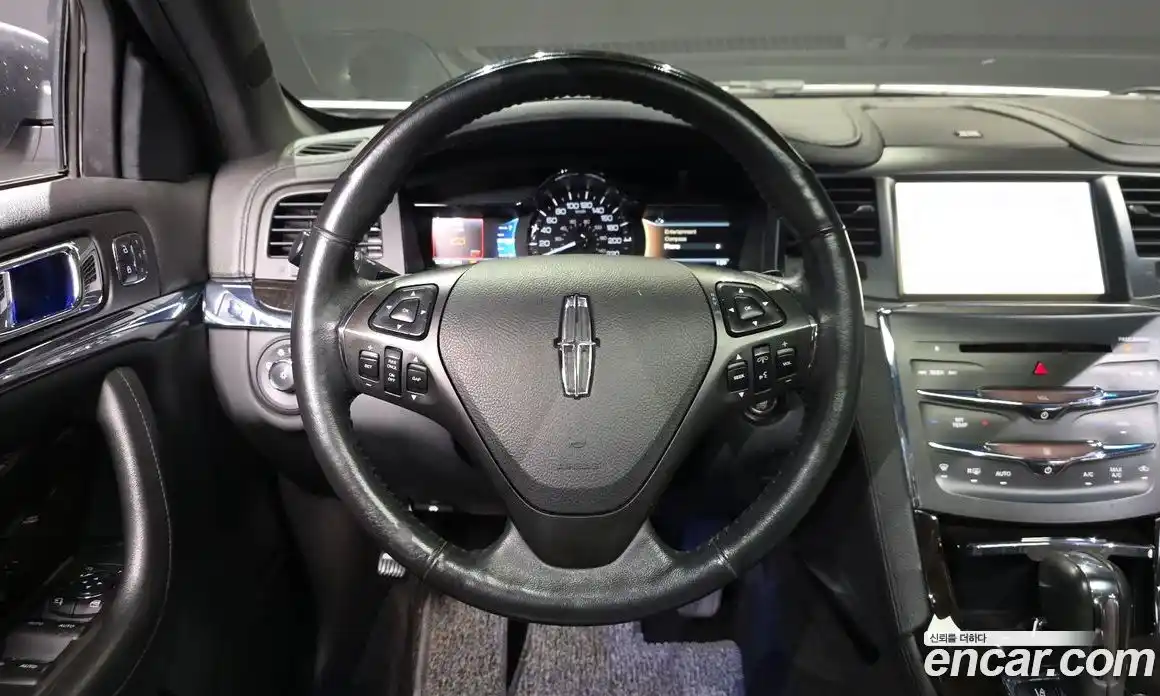 Lincoln MKS 2015 3.7 гидро в Москве № 1015606, фото 13