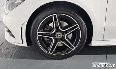 Mercedes-Benz CLA-Class 2021 2.0 гидро в Москве № 137551, миниатюра 4