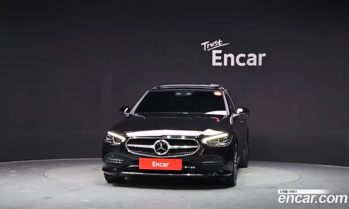 Mercedes-Benz C-Class 2024 2.0 гидро в Москве № 138730, фото 3
