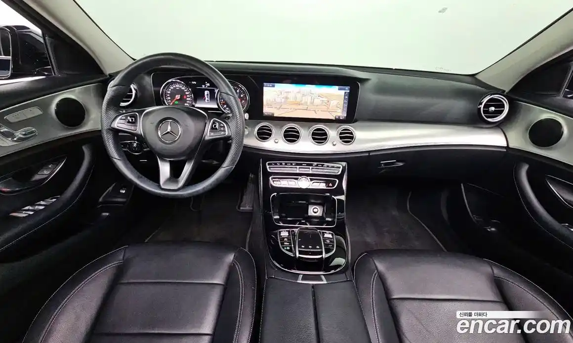 Mercedes-Benz E-Class 2018 2.0 гидро в Москве № 143187, фото 7