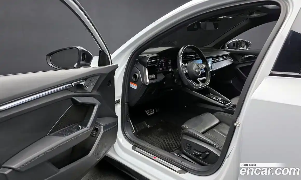 Audi S3 2023 2.0 гидро в Москве № 154845, фото 10