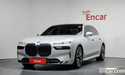 BMW i7, 2023