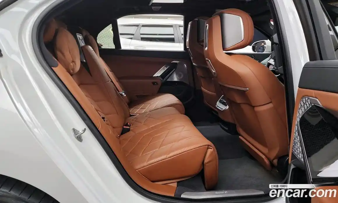 BMW i7 2023 0.3 гидро в Москве № 154854, фото 12