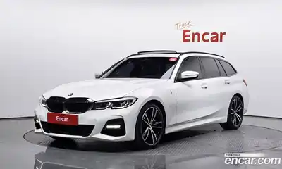BMW 3-Series, 2022