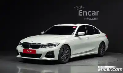 BMW 3-Series, 2021