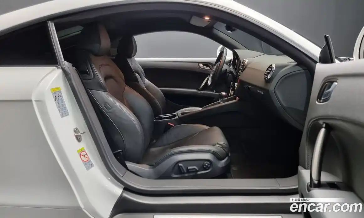 Audi TT 2013 2.0 гидро в Москве № 157532, фото 10