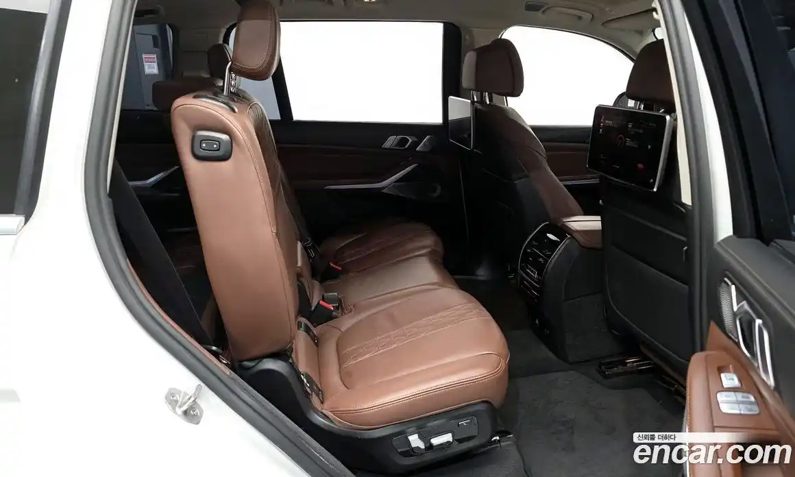 BMW X7 2021 3.0 гидро в Москве № 157866, фото 12