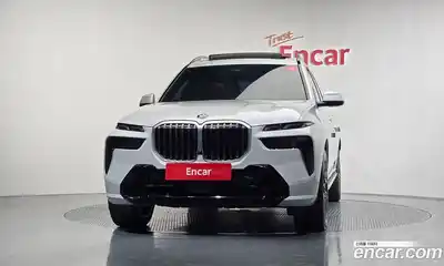 BMW X7 2023 3.0 гидро в Москве № 157897, миниатюра 3