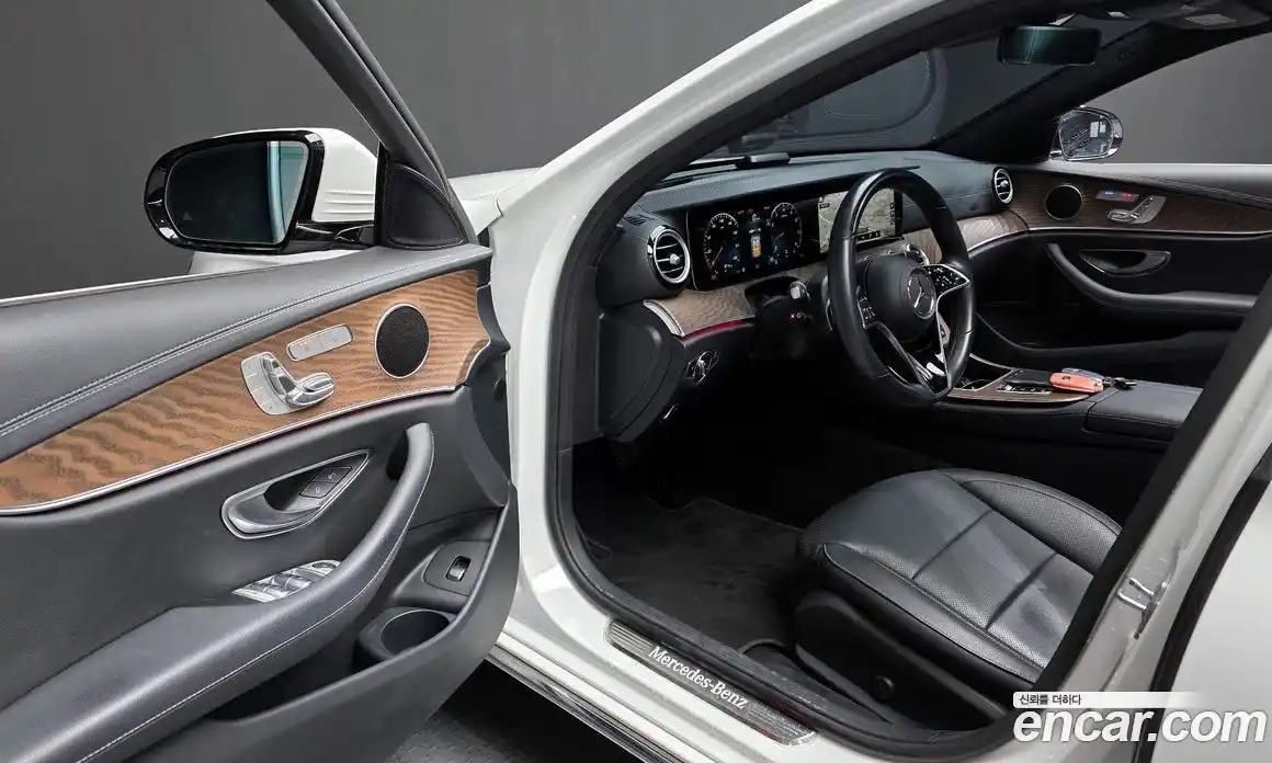 Mercedes-Benz E-Class 2022 2.0 гидро в Москве, фото 10