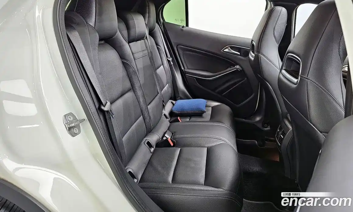 Mercedes-Benz GLA-Class 2018 2.0 гидро в Москве № 161563, фото 12