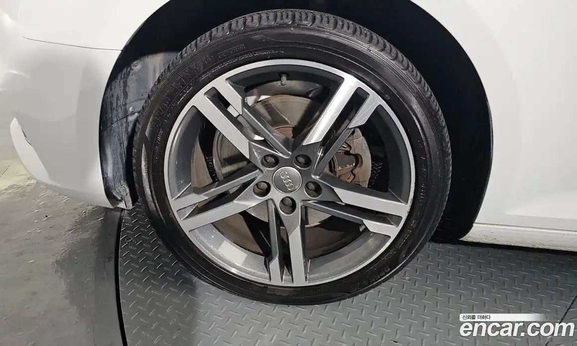 Audi A4 2019 2.0 гидро в Москве № 163257, фото 5