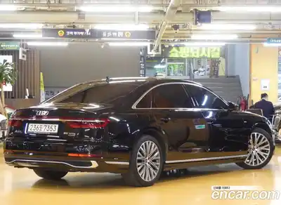 Audi A8 2022 3.0 гидро в Москве № 163932, миниатюра 2