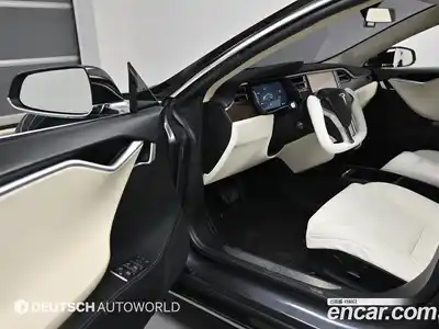 Tesla Model S 2017 гидро в Москве № 167928, миниатюра 11