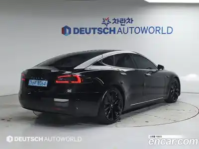 Tesla Model S 2017 гидро в Москве № 167928, миниатюра 2