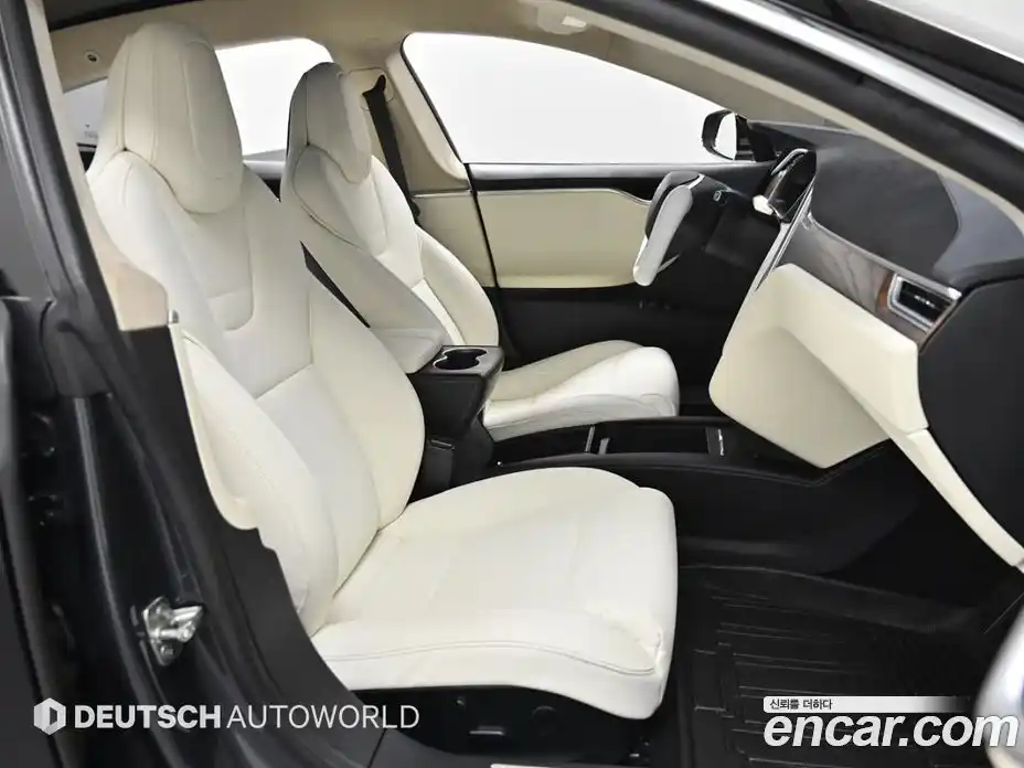 Tesla Model S 2017 гидро в Москве № 167928, фото 10