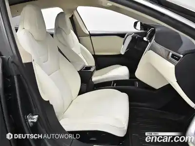 Tesla Model S 2017 гидро в Москве № 167928, миниатюра 10