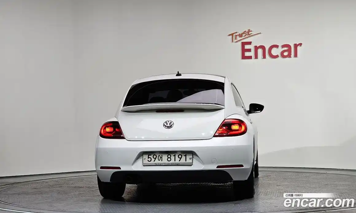 Volkswagen Beatle 2012 2.0 гидро в Москве № 169046, фото 4